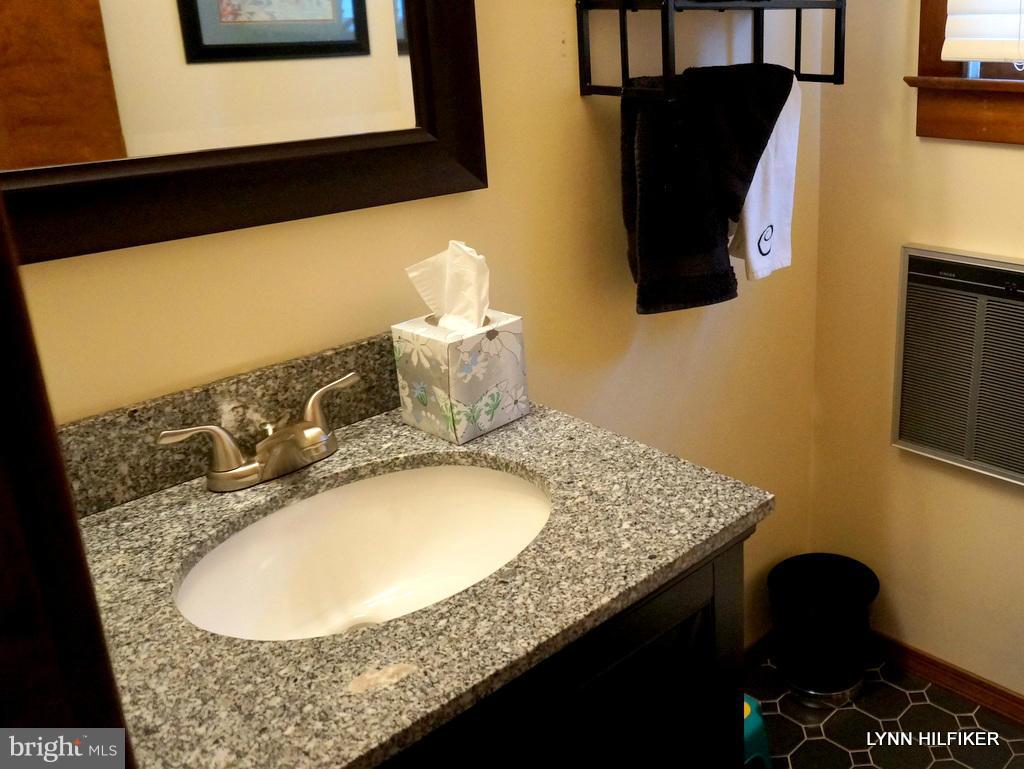 6022 Jamar Road Rock Hall, MD 21661 - Photo 9 of 28 Bath