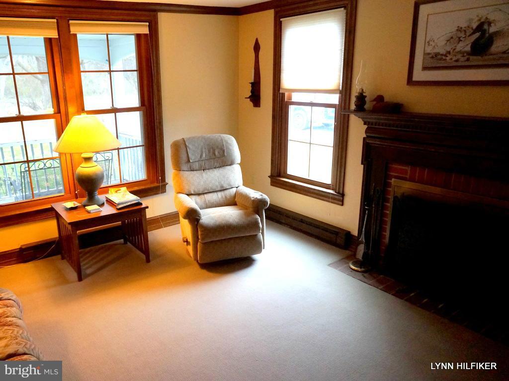 6022 Jamar Road Rock Hall, MD 21661 - Photo 10 of 28 Living Room