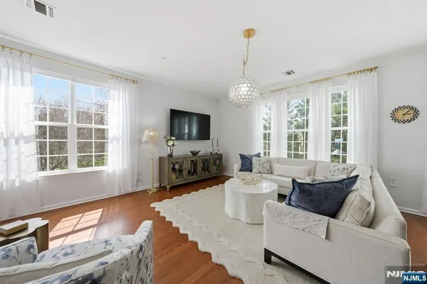 $599,999 | 1 Birch Court, Cedar Knolls, NJ 07927