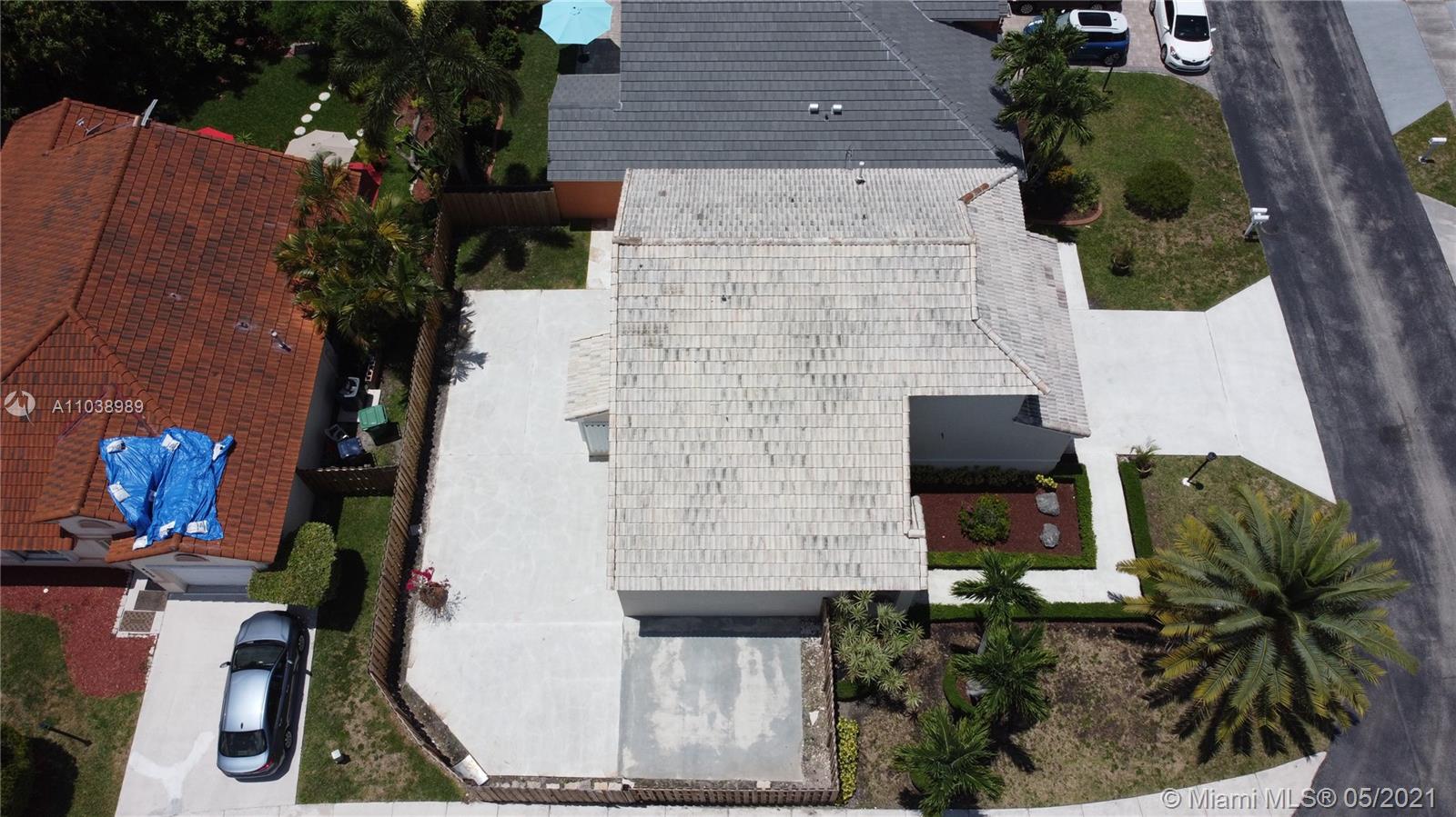 15834 Southwest 84th Street Miami, FL 33193 - Photo 12 of 39