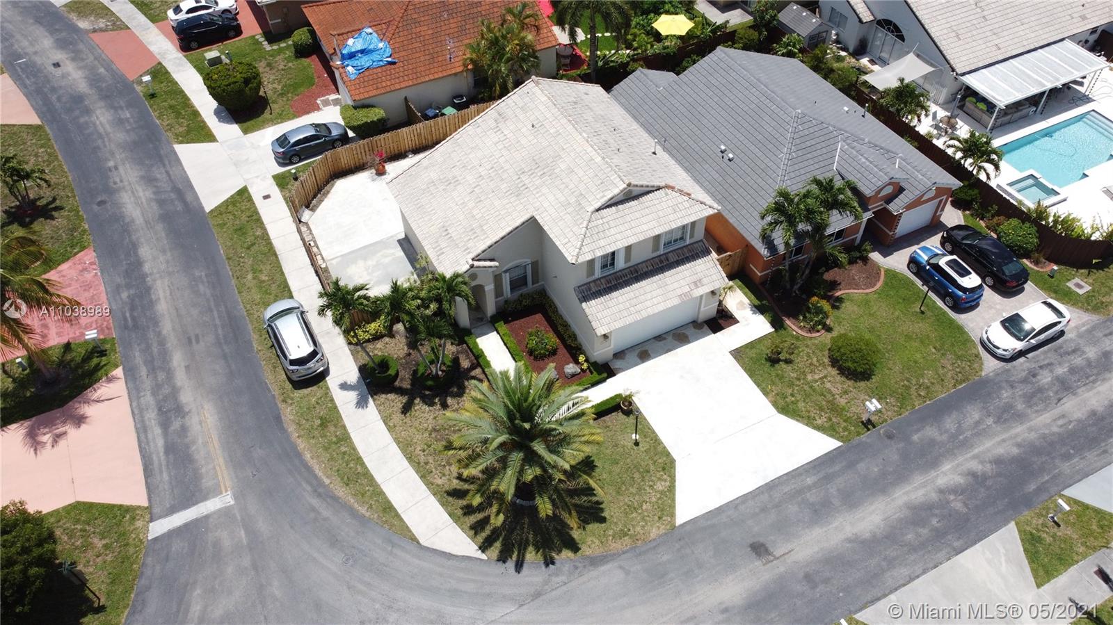 15834 Southwest 84th Street Miami, FL 33193 - Photo 13 of 39