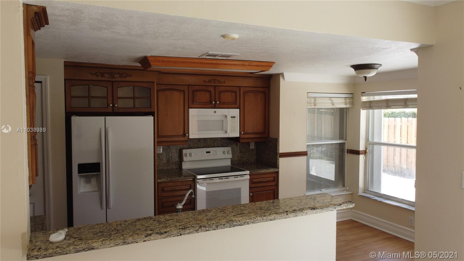 15834 Southwest 84th Street Miami, FL 33193 - Photo 37 of 39
