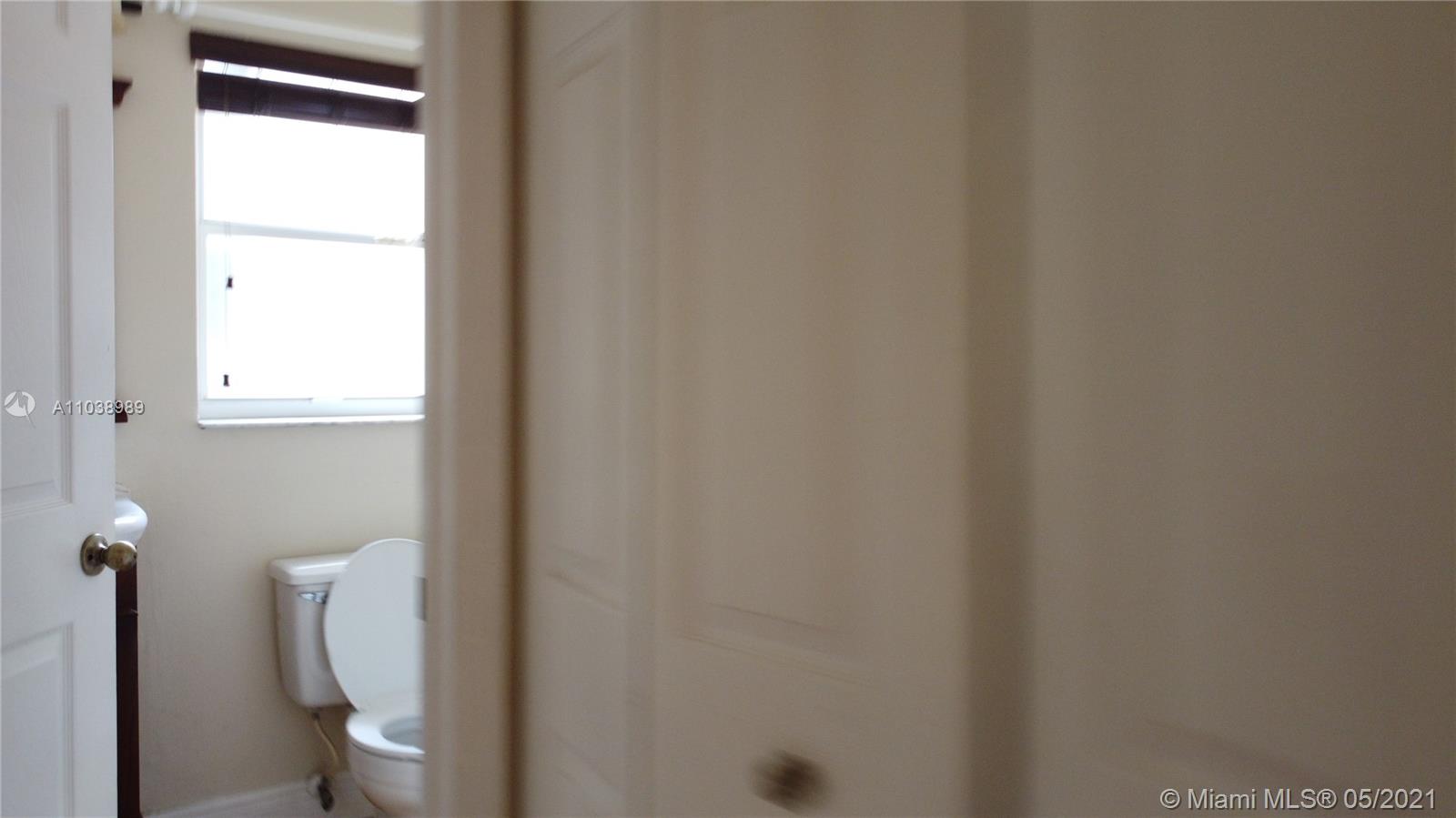 15834 Southwest 84th Street Miami, FL 33193 - Photo 39 of 39
