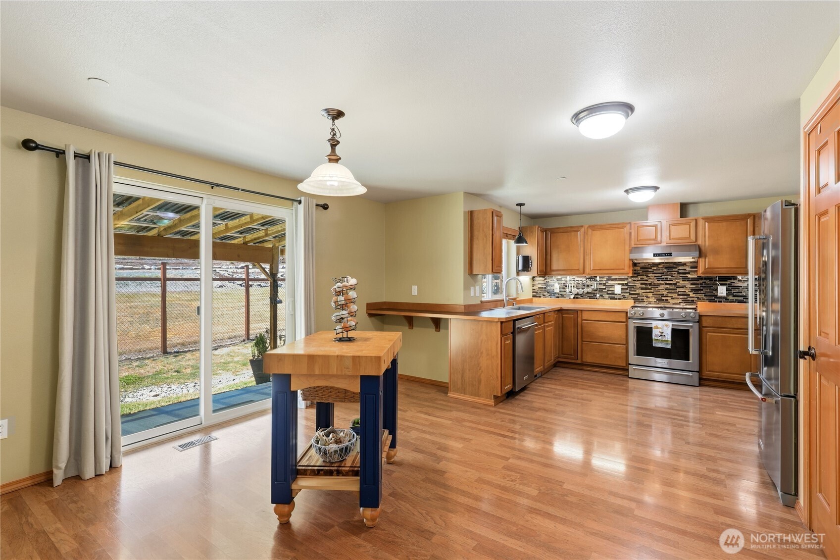 11234 Wicks Lake Road Southwest Port Orchard, WA 98367 - Photo 10 of 40 Gallery Image 10