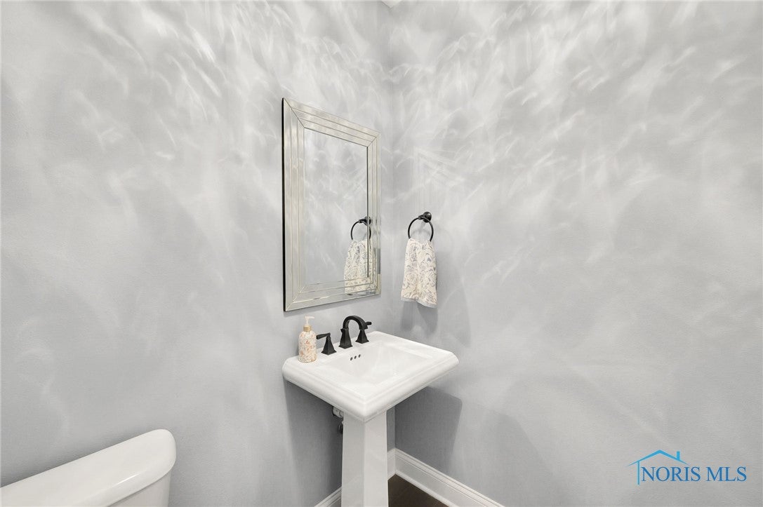 8410 Schadel Road Waterville, OH 43566 - Photo 14 of 48 Gallery Image 14