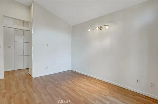 $1,249,000 | 22037 Ybarra Road, Woodland Hills, CA 91364