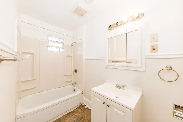 $179,900 | 3465 North 1st Street, Milwaukee, WI 53212