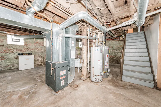 $179,900 | 3465 North 1st Street, Milwaukee, WI 53212