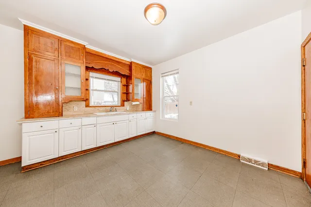 $179,900 | 3465 North 1st Street, Milwaukee, WI 53212