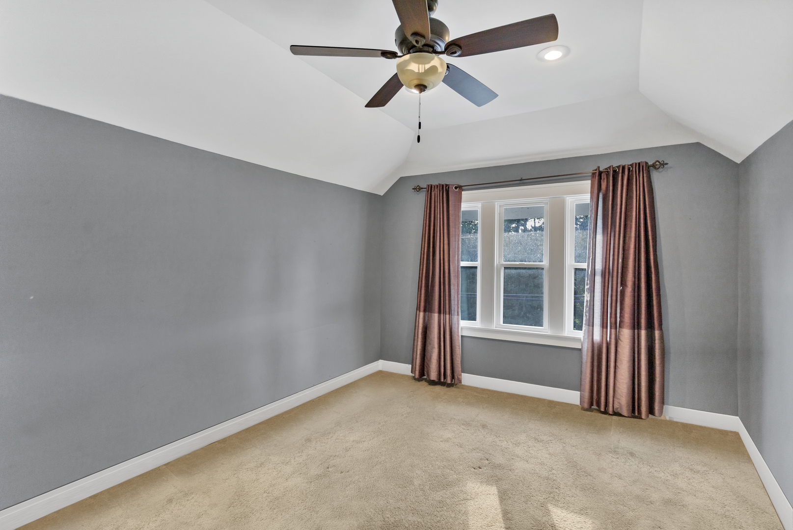 333 South River Road Algonquin, IL 60102 - Photo 11 of 16 Gallery Image 11