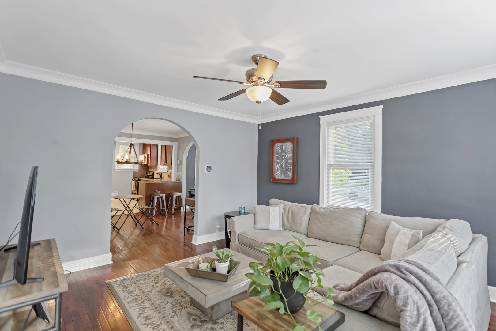333 South River Road Algonquin, IL 60102 - Photo 2 of 16 Gallery Image 2