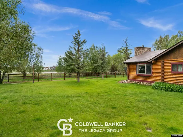 $850,000 | 3 Cowpoke Road, Baggs, WY 82321