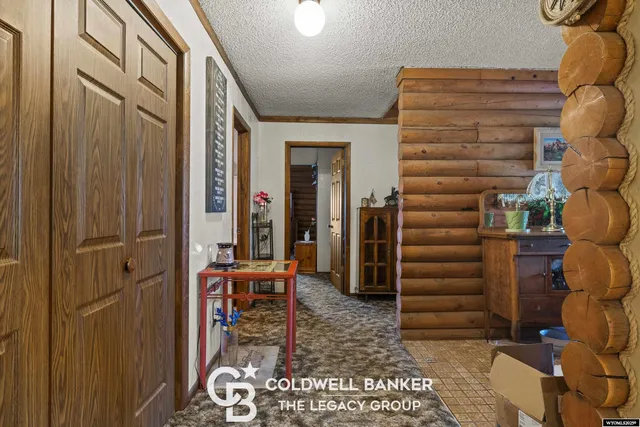 $850,000 | 3 Cowpoke Road, Baggs, WY 82321