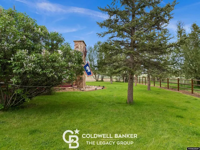 $850,000 | 3 Cowpoke Road, Baggs, WY 82321