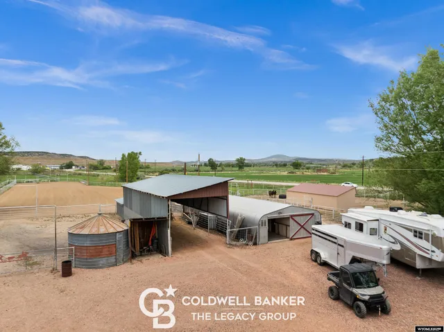$850,000 | 3 Cowpoke Road, Baggs, WY 82321