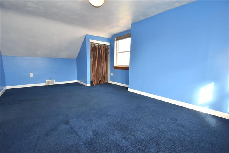 114 Howell Street Elizabeth, PA 15037 - Photo 14 of 20 Gallery Image 14