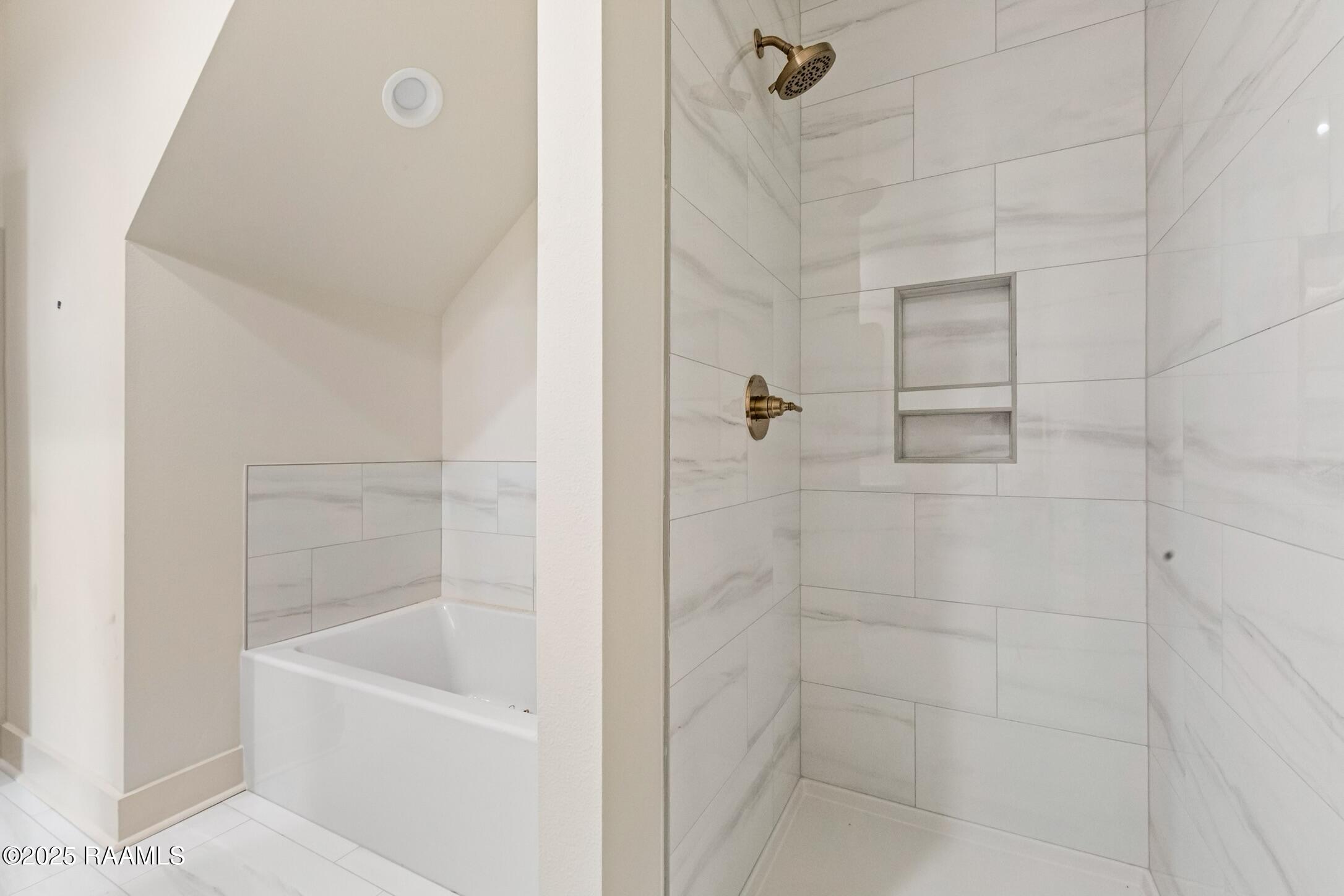 214 Steiner Road Lafayette, LA 70508 - Photo 9 of 13 220SteinerProgress-27-1