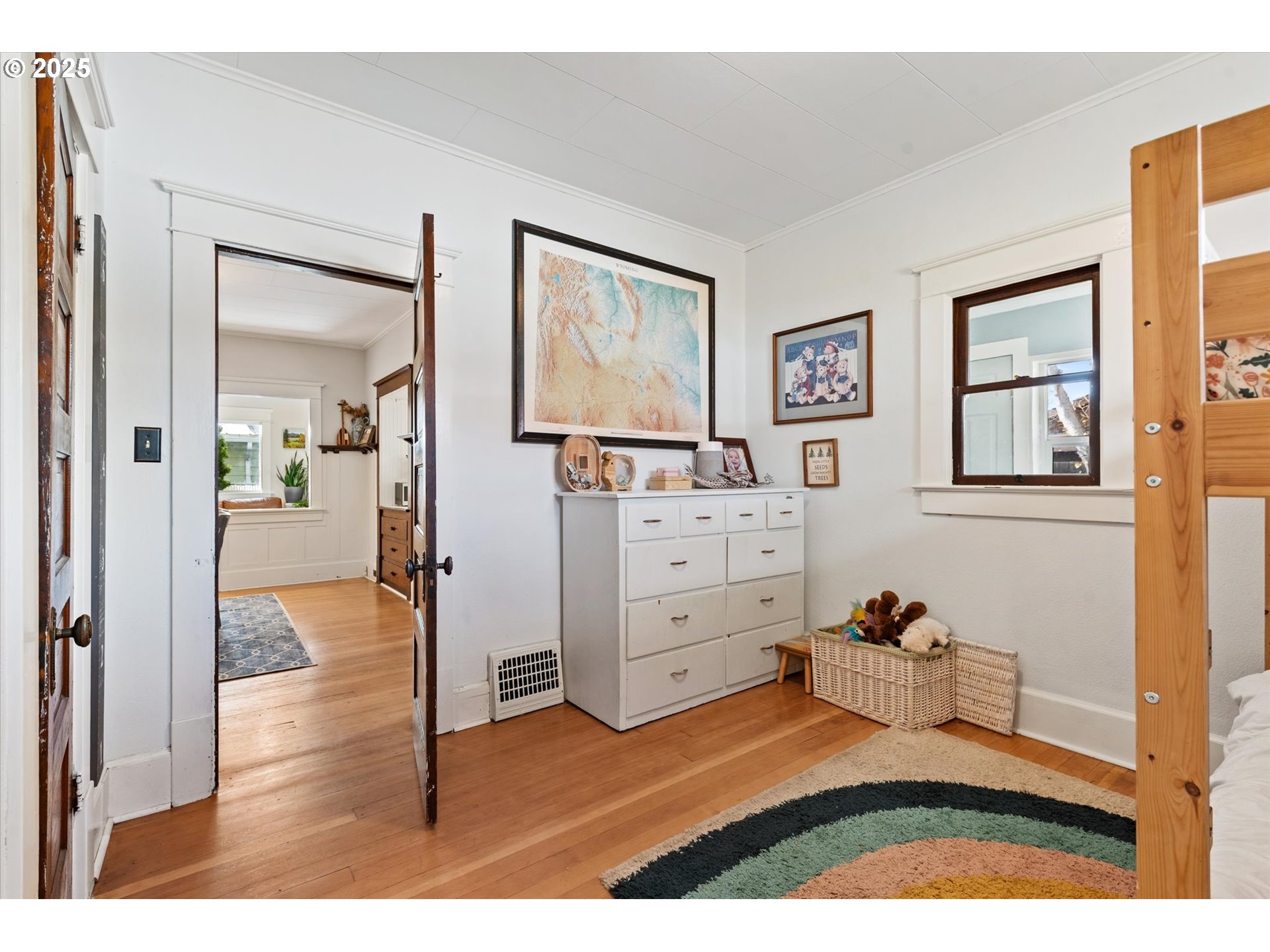 2819 College Street Baker City, OR 97814 - Photo 19 of 47 a view interior of the house and living room