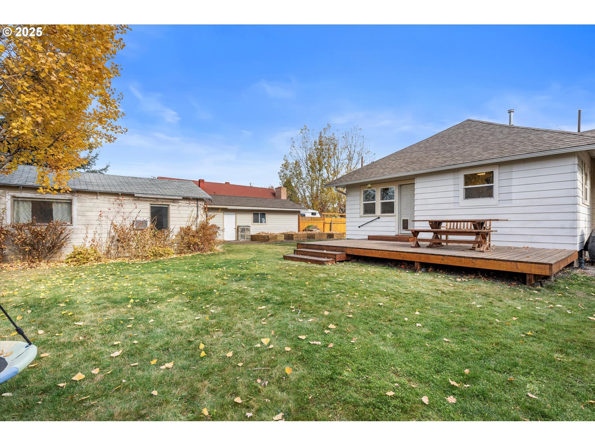 2819 College Street Baker City, OR 97814 - Photo 45 of 47 a view of a house with pool and a yard