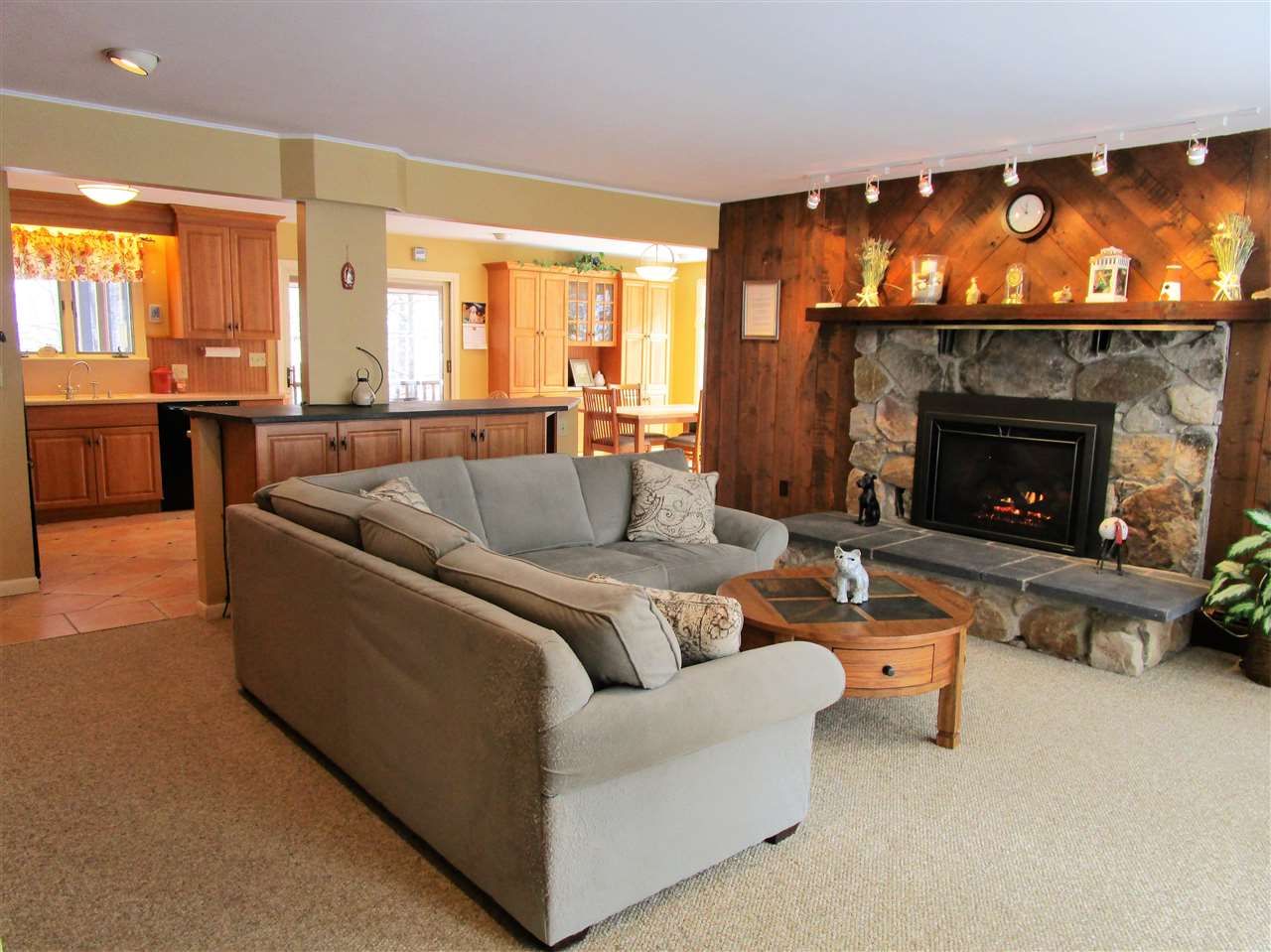 617 Hidden Valley Road Shaftsbury, VT 05262 - Photo 10 of 40 Gallery Image 10