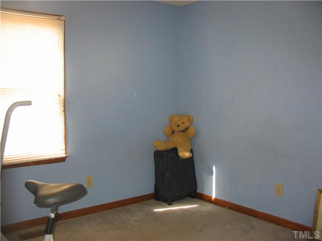 4189 South Shiloh Road Garner, NC 27529 - Photo 5 of 12 Gallery Image 5