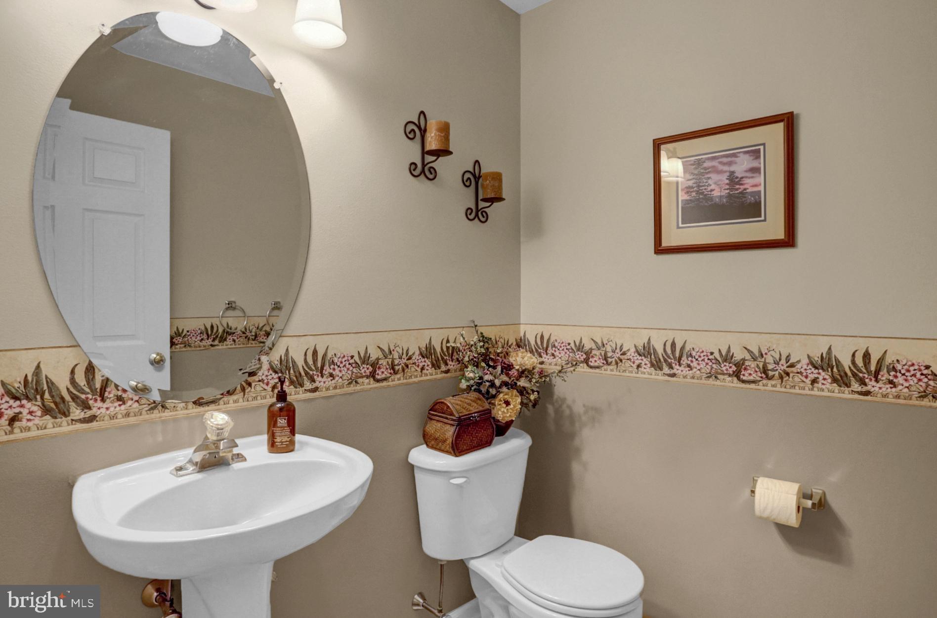 121 Hartman Road Pottstown, PA 19465 - Photo 18 of 41 Powder Room