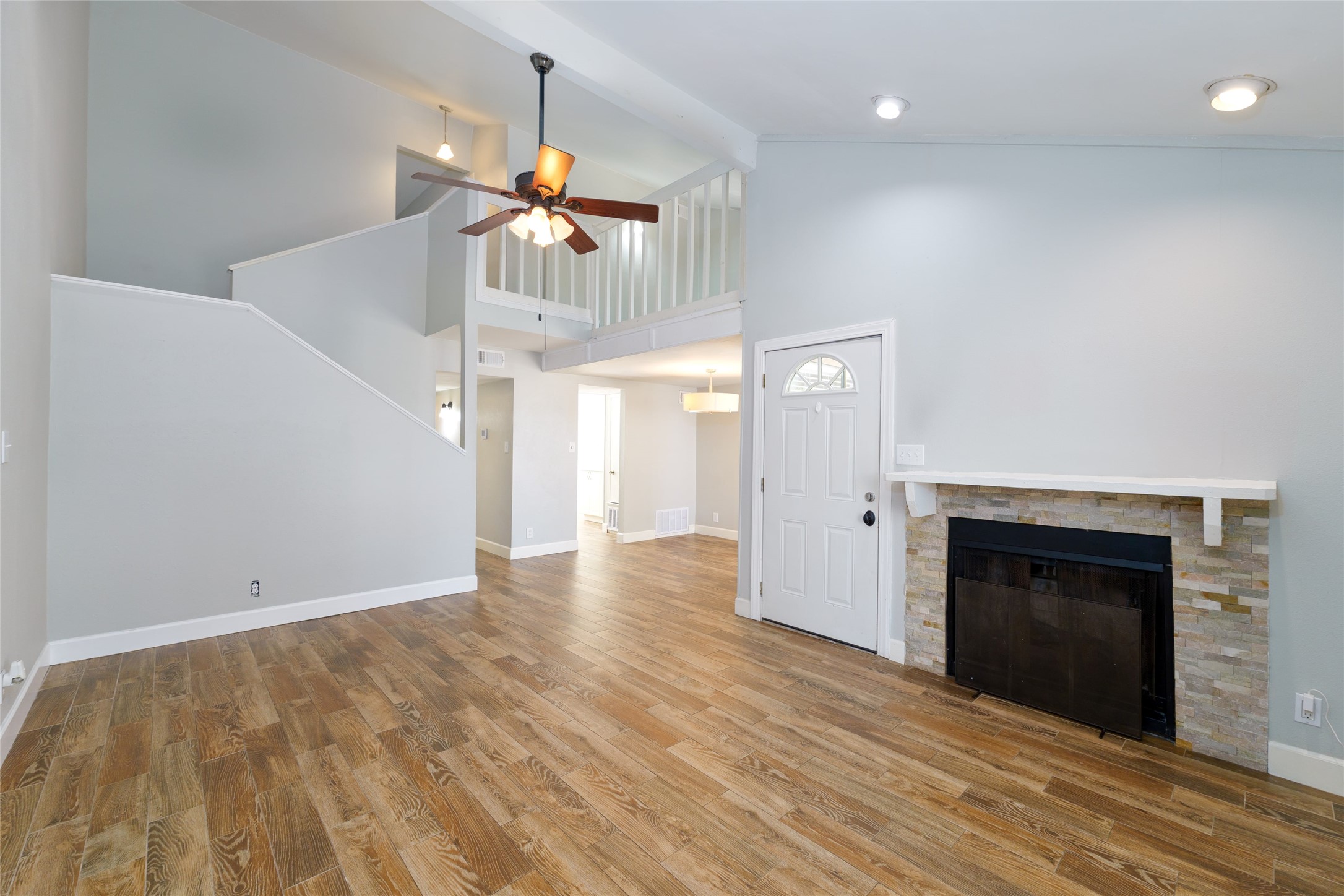 1702 Timber Ridge Drive Austin, TX 78741 - Photo 3 of 30 Gallery Image 3