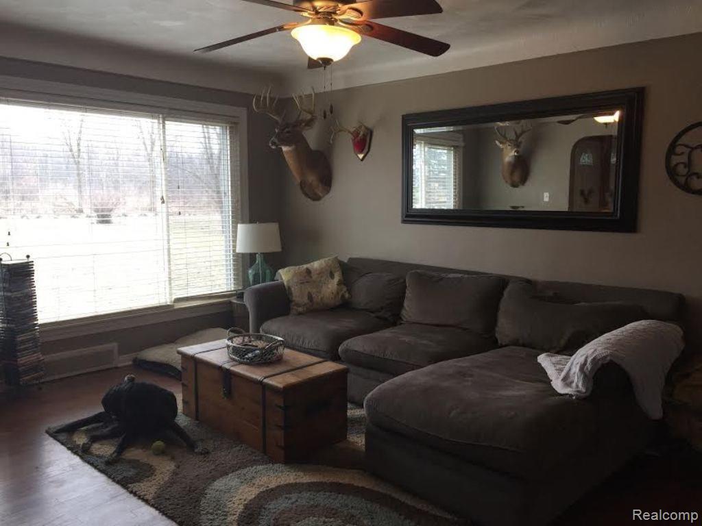 5085 Curdy Road Howell, MI 48855 - Photo 11 of 24 5085 Curdy 07.jpg