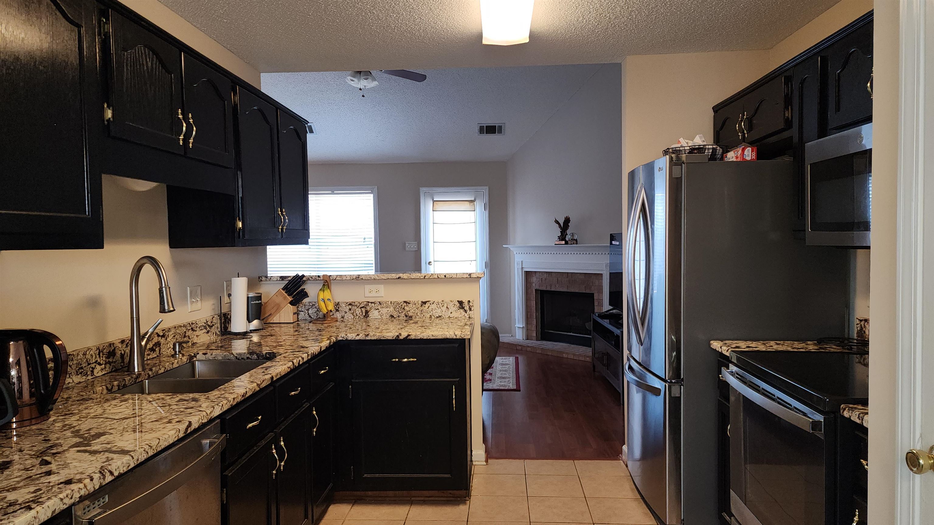 9976 Cameron Ridge Trail Memphis, TN 38016 - Photo 13 of 20 Gallery Image 13