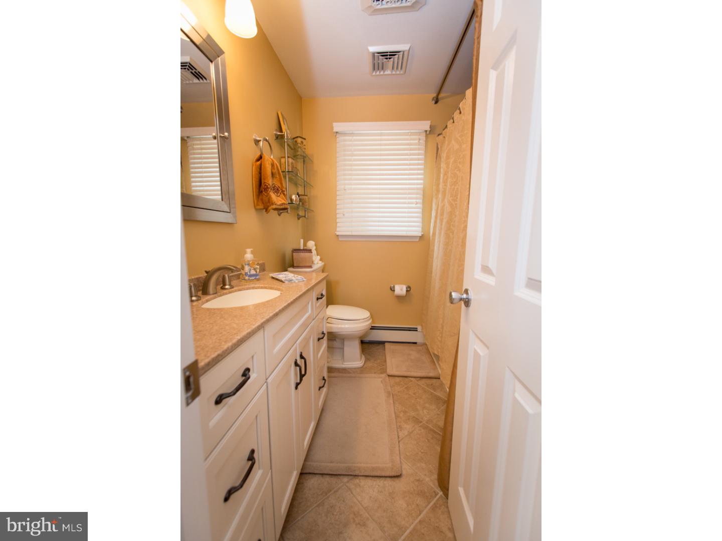 53 Smith Avenue Hamilton, NJ 08619 - Photo 8 of 20 Bathroom