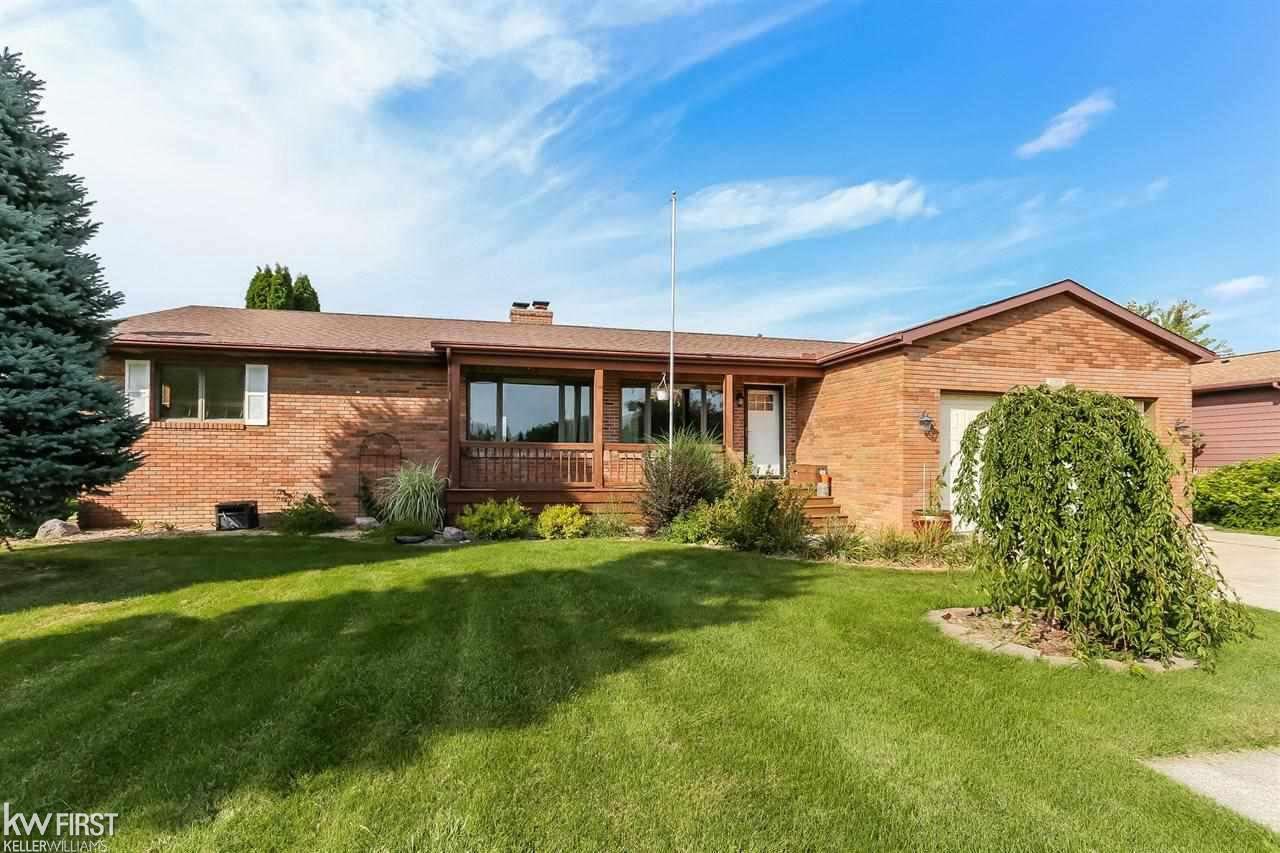 8180 Potter Road Flushing, MI 48433 - Photo 1 of 31
