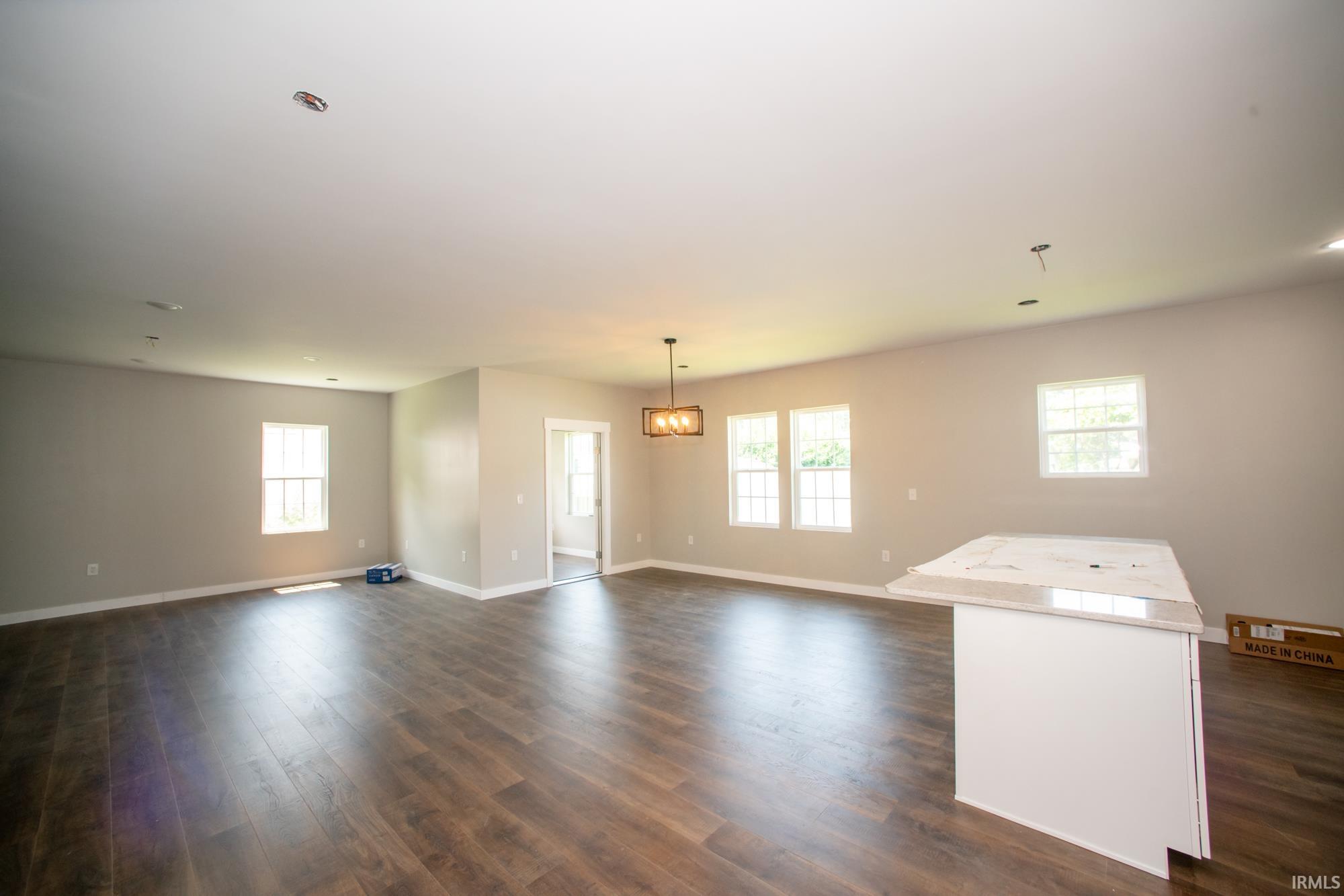 201 Roland Street Vincennes, IN 47591 - Photo 7 of 34