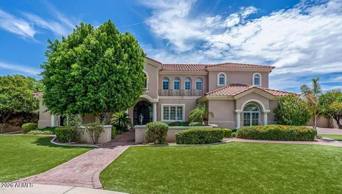 $2,500,000 | 1550 North 40th Street, Unit 12, Mesa, AZ 85205