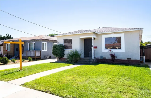 $899,999 | 4750 West 133rd Street, Hawthorne, CA 90250