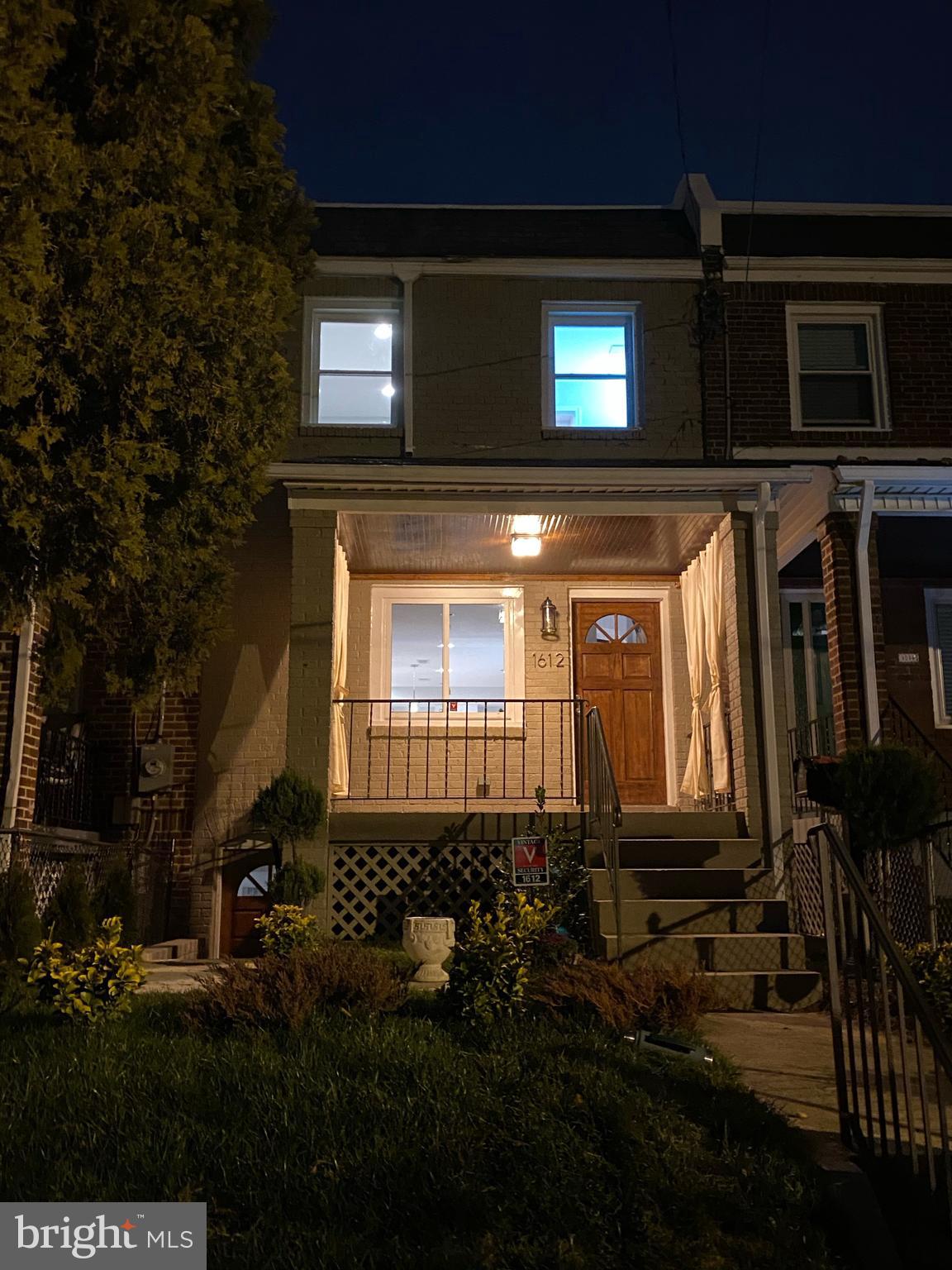 1612 16th Street Southeast Washington, DC 20020 - Photo 2 of 28