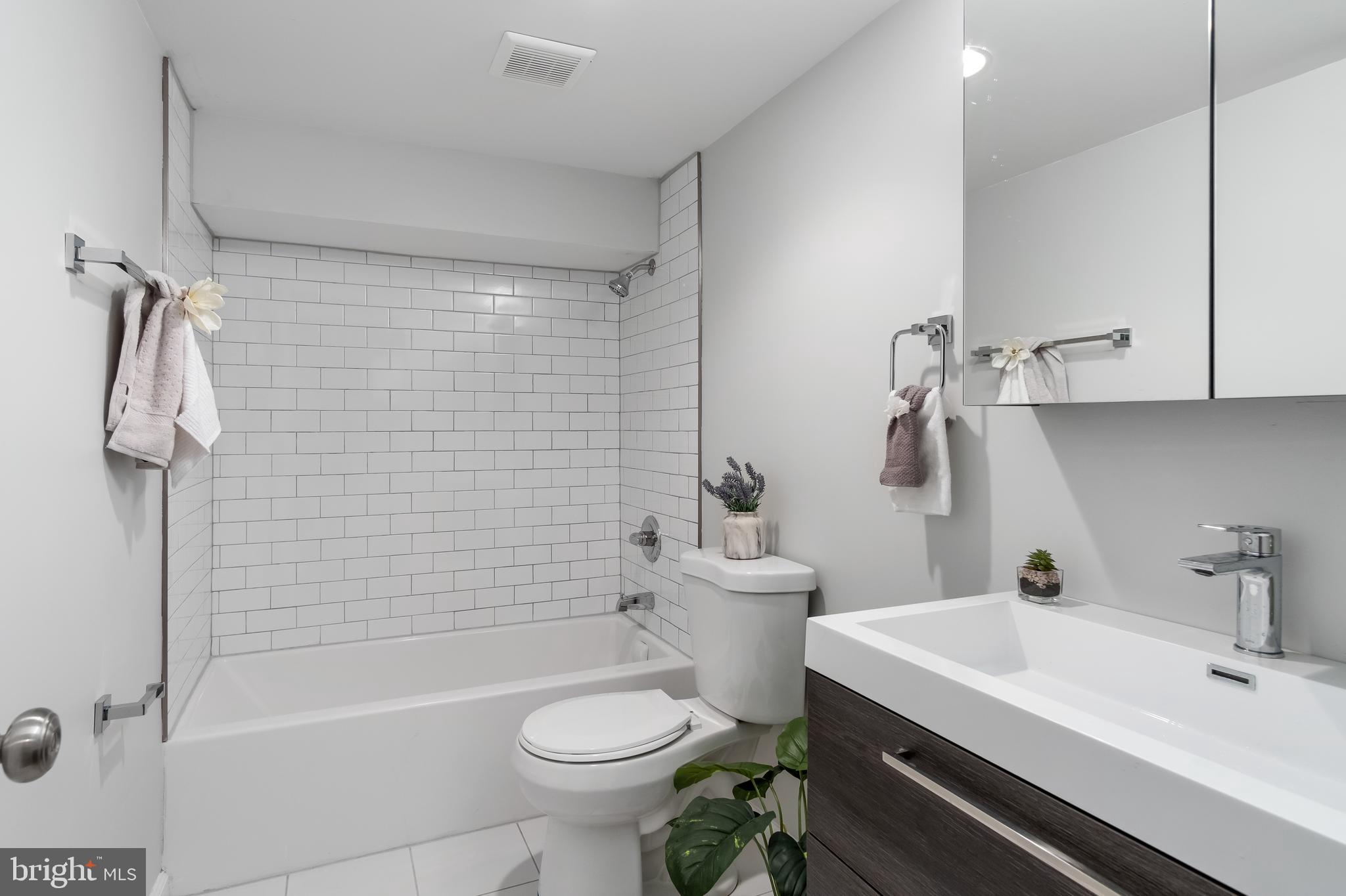 1612 16th Street Southeast Washington, DC 20020 - Photo 15 of 28
