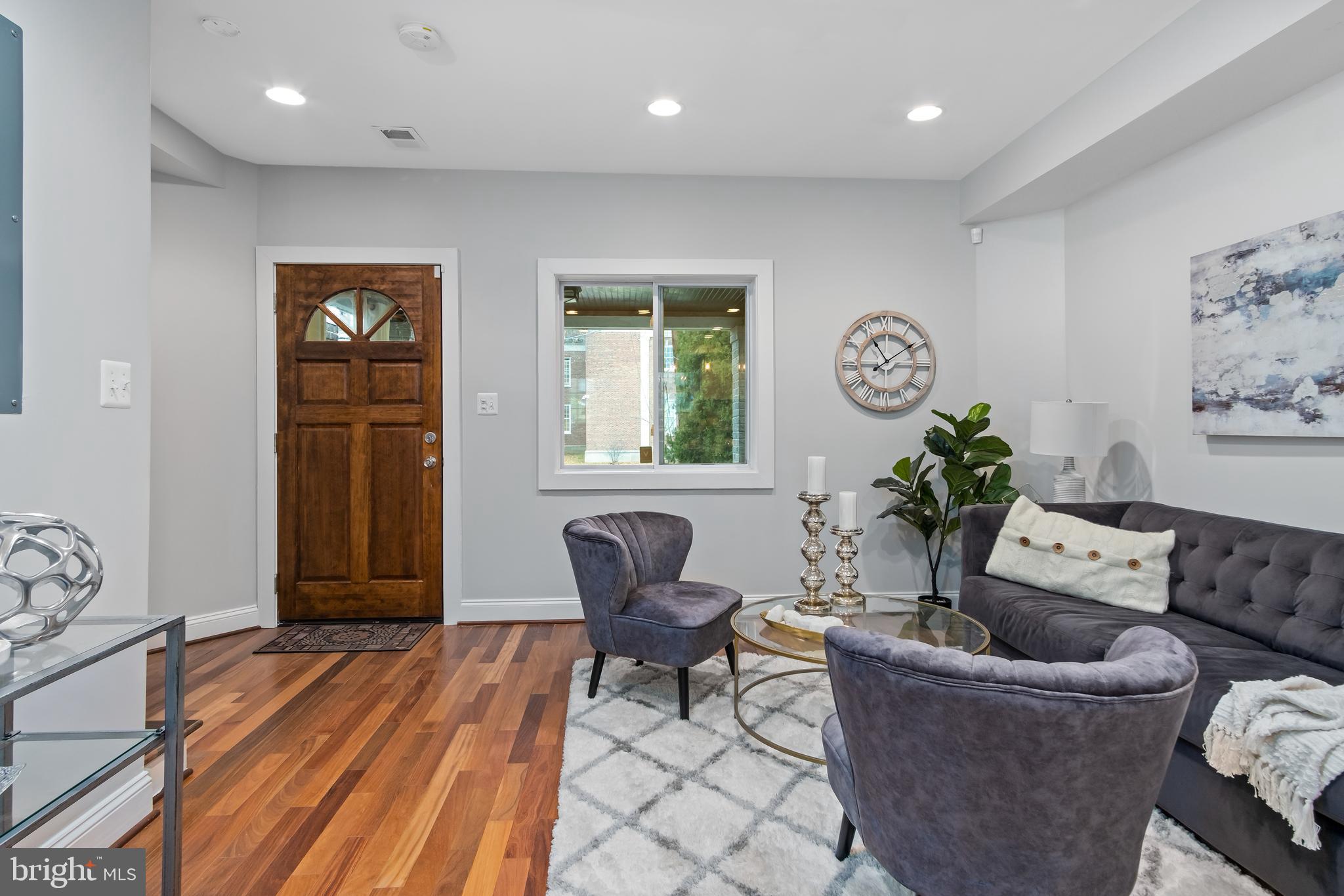 1612 16th Street Southeast Washington, DC 20020 - Photo 4 of 28