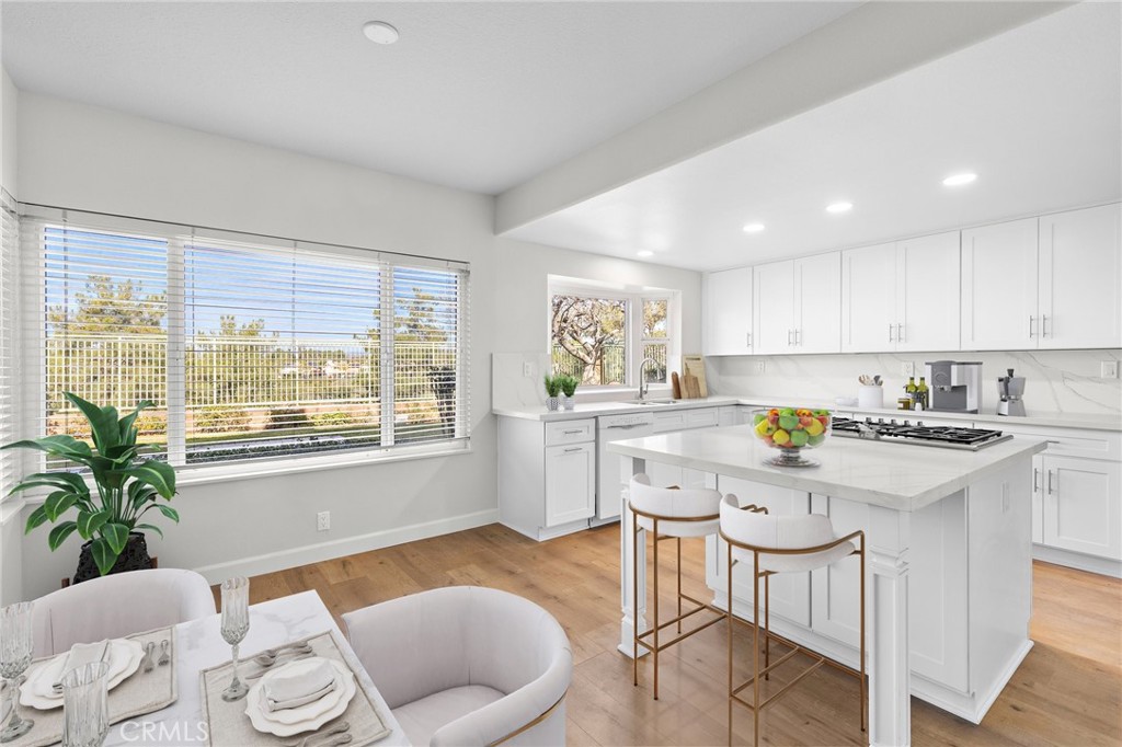 431 Elmhurst Place Fullerton, CA 92835 - Photo 3 of 36 Property Virtually Staged