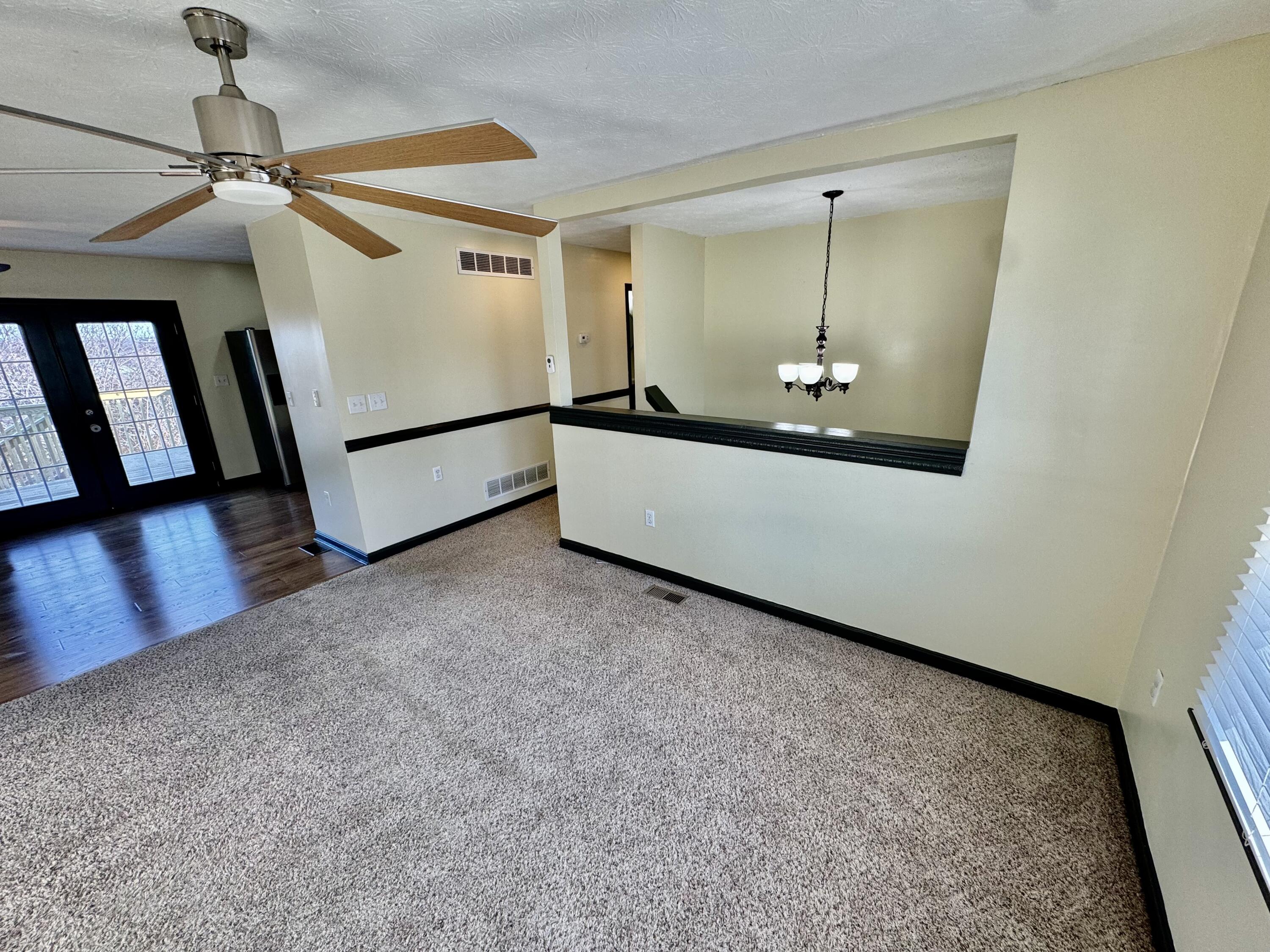 960 Reeves Road Dry Ridge, KY 41035 - Photo 4 of 29