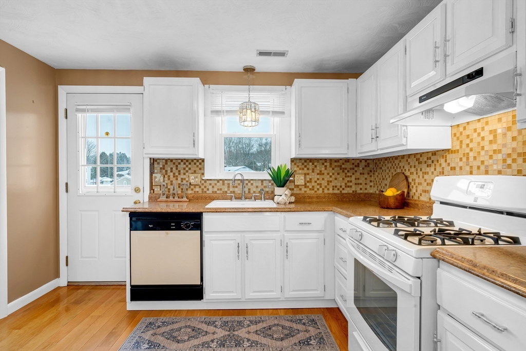 14 Magna Road Methuen, MA 01844 - Photo 16 of 40