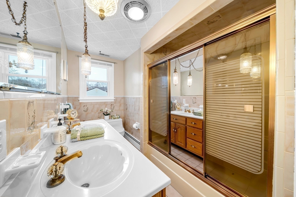 14 Magna Road Methuen, MA 01844 - Photo 25 of 40