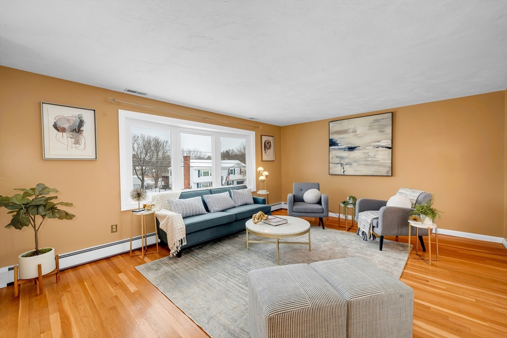 14 Magna Road Methuen, MA 01844 - Photo 4 of 40