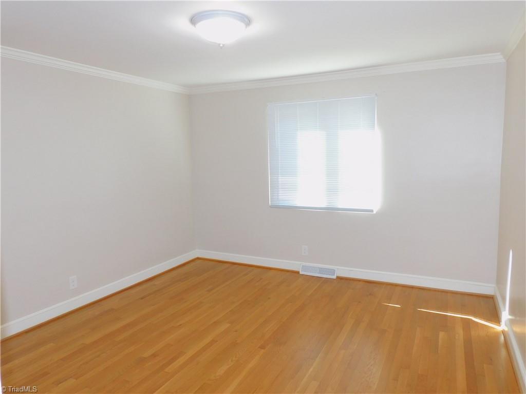 1901 Angelo Street Winston-Salem, NC 27104 - Photo 12 of 34