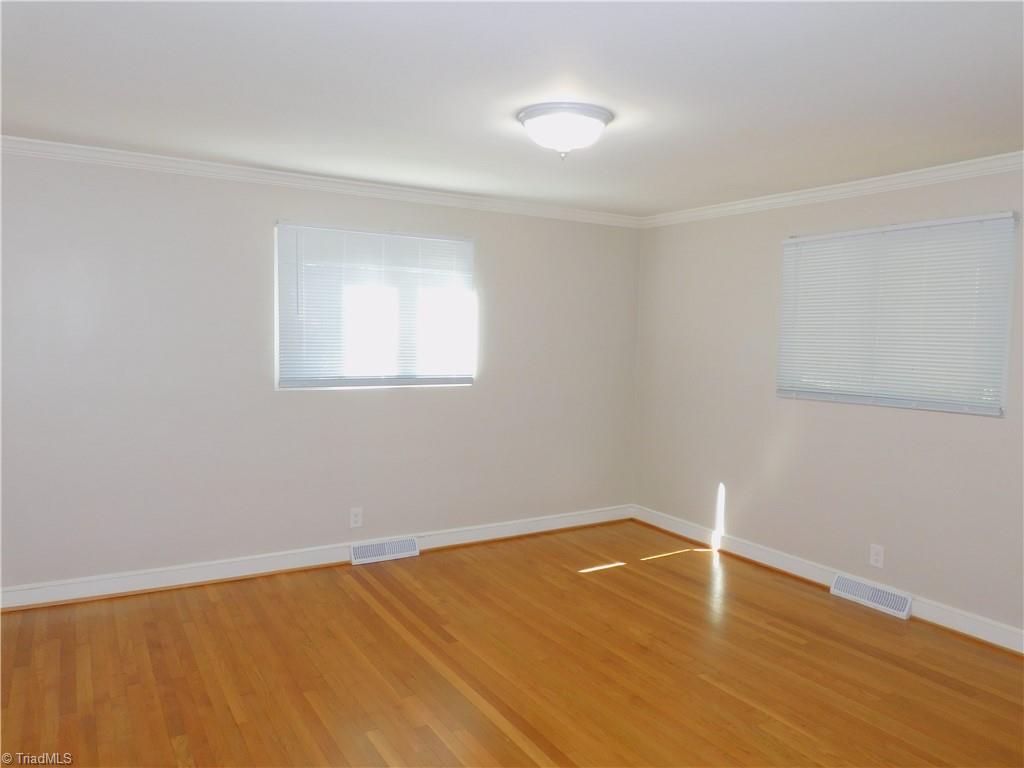 1901 Angelo Street Winston-Salem, NC 27104 - Photo 10 of 34