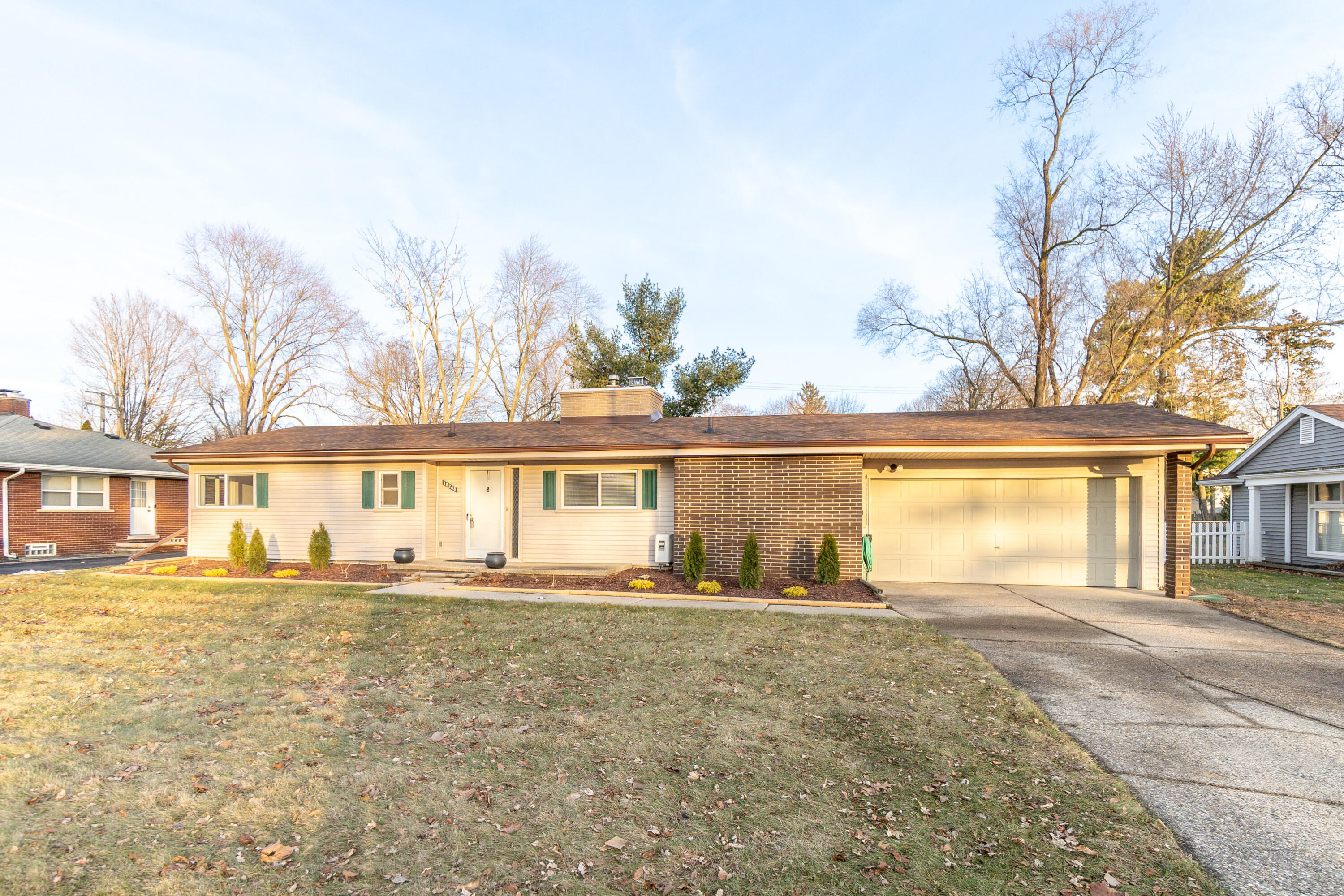 18248 Farmington Road