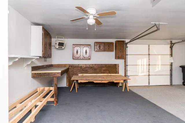 $2,200 | 18248 Farmington Road, Livonia, MI 48152