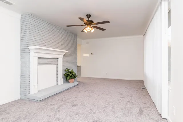 $2,200 | 18248 Farmington Road, Livonia, MI 48152