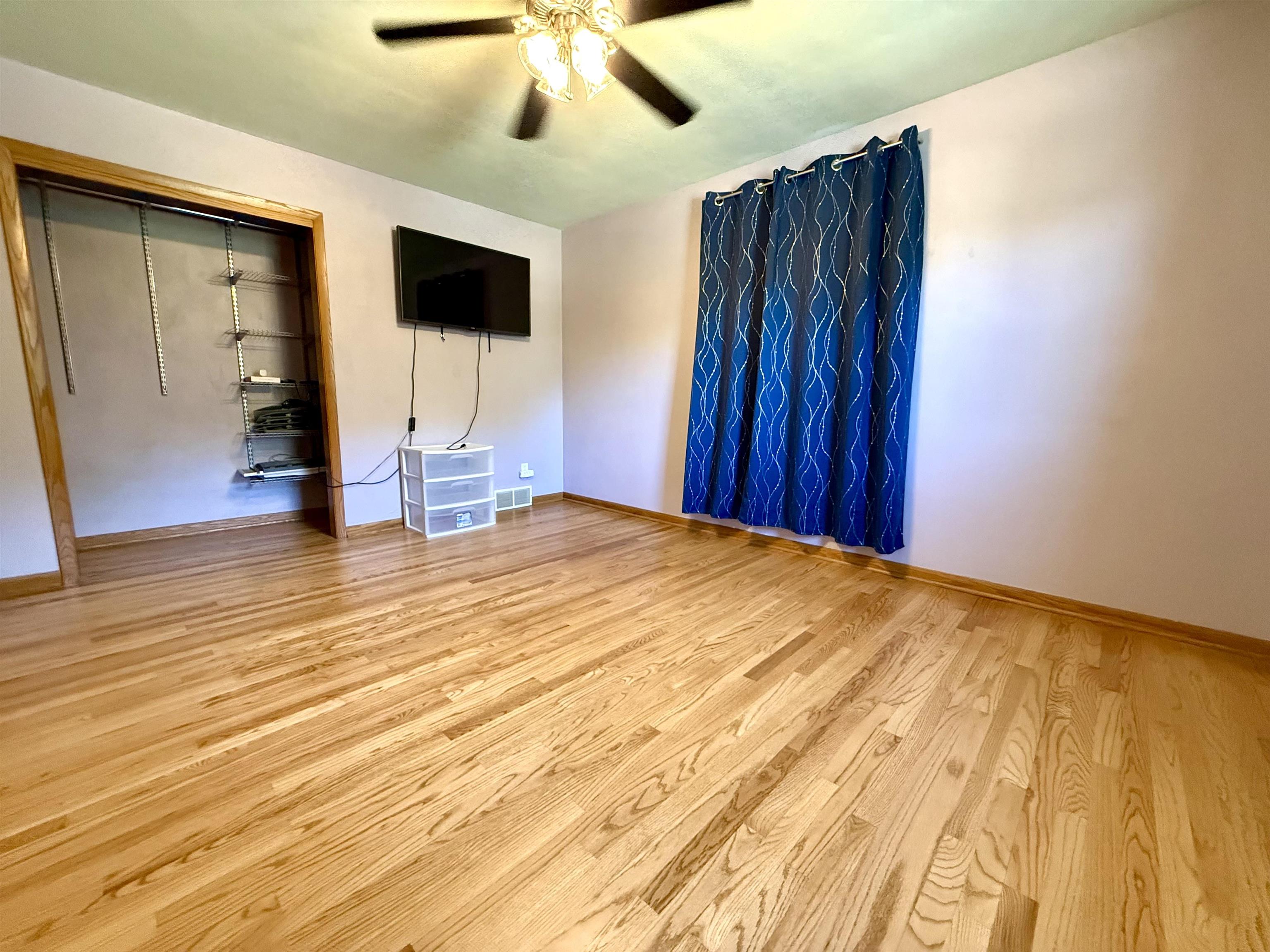 4701 Starker Avenue Madison, WI 53716 - Photo 19 of 41