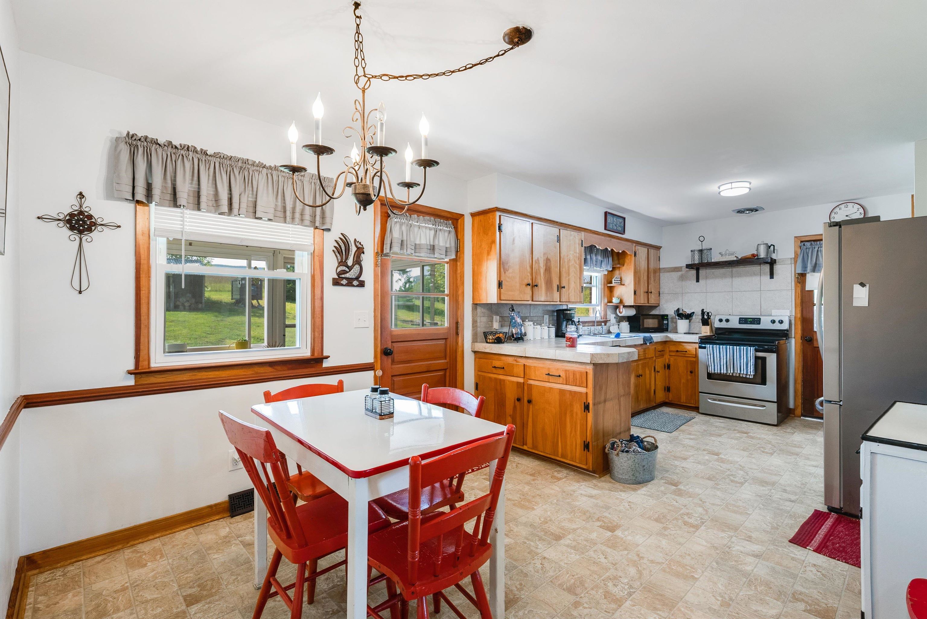 331 Whiskey Creek Road Churchville, VA 24421 - Photo 11 of 55 Gallery Image 11