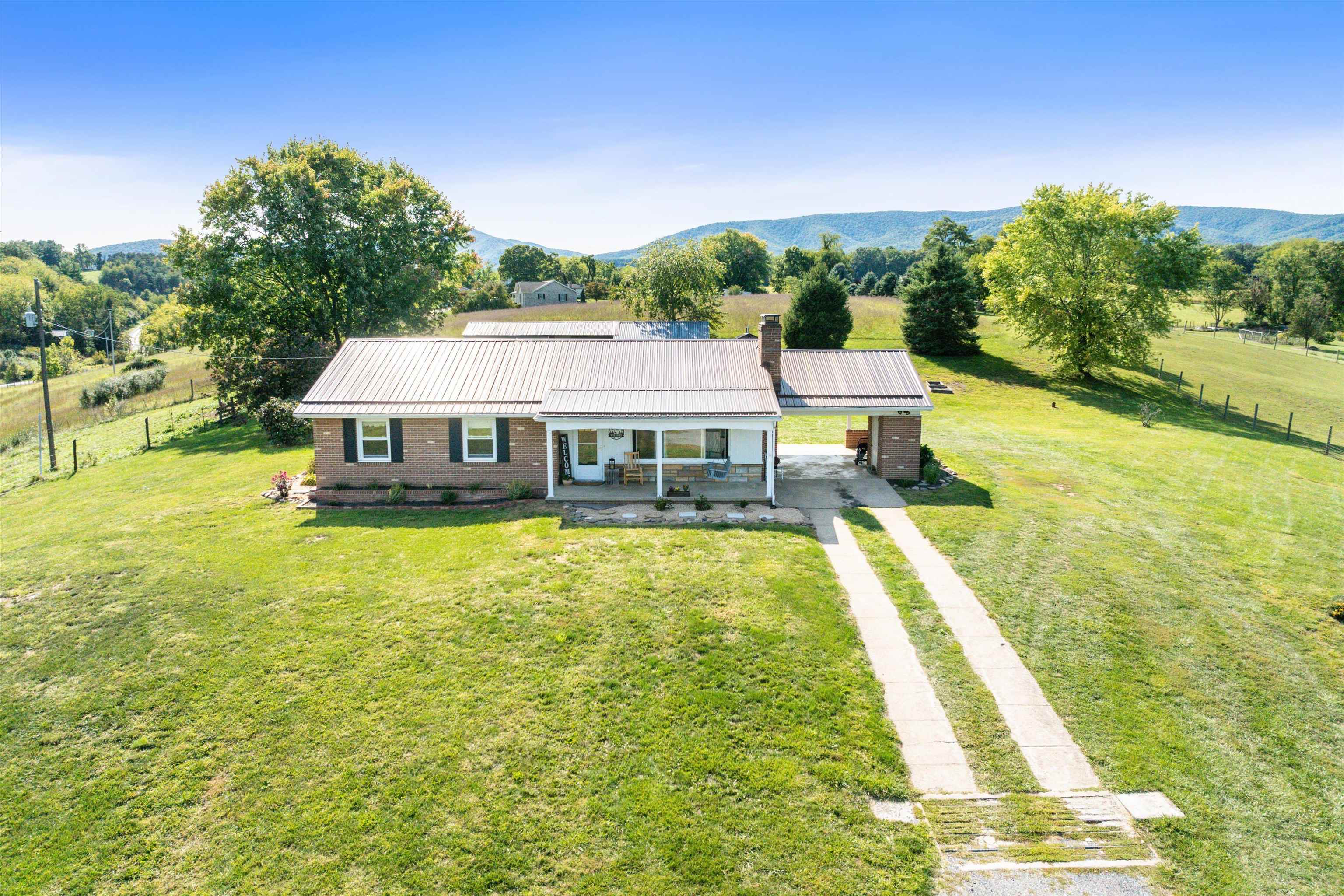 331 Whiskey Creek Road Churchville, VA 24421 - Photo 3 of 55 Gallery Image 3